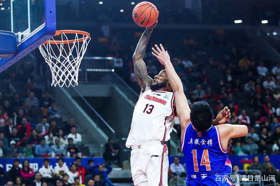 广东队全华班出战，力挫对手赢得胜利