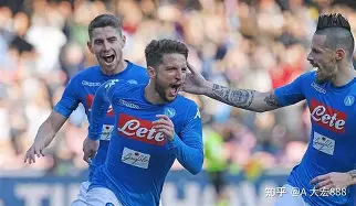 包含一场胜利让里尔队反超摩纳哥,暂时排名第二的词条 包含一场胜利让里尔队反超摩纳哥,暂时排名第二的词条