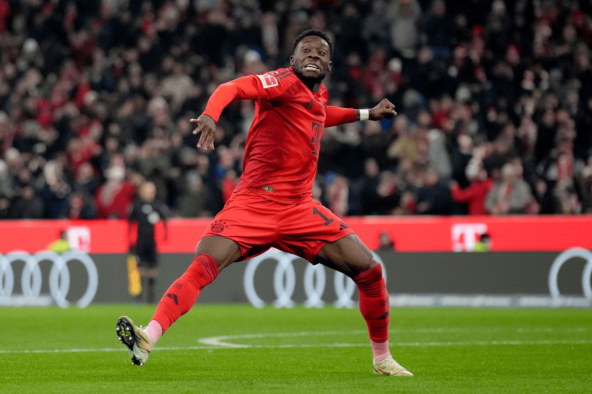 九州娱乐VIP-亚洲踢球者在国际比赛中耀眼发光